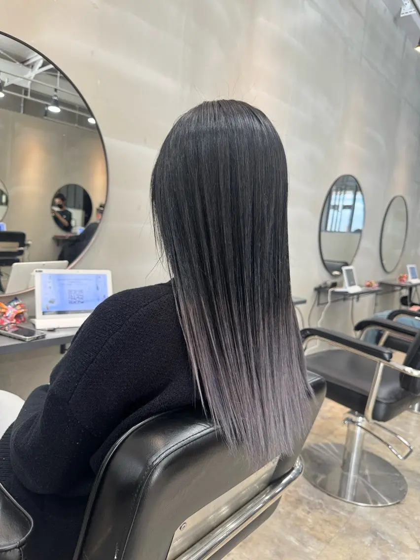 ロング カラー 阪田 素規のヘアスタイル