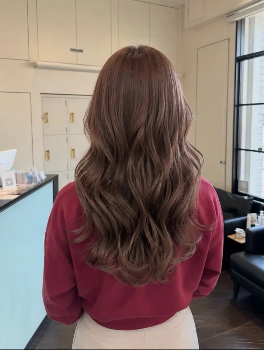 ロング 顔まわりレイヤー 顔周りカット 髪質改善 韓国風ヘア レイヤーカット カット ヘアカラー Apa kabar 鳳店 店長 吉田裕のヘアスタイル