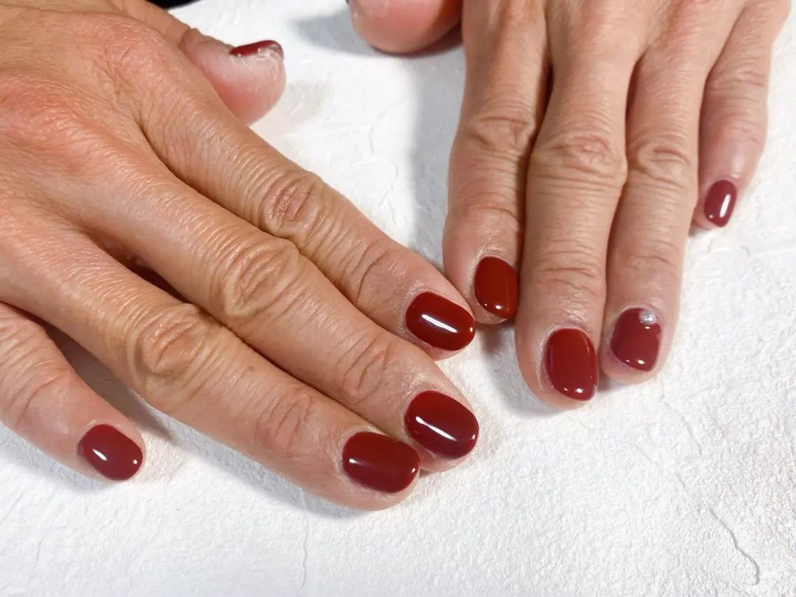 ネイル オーロラネイル フットネイル フレンチネイル ジェルネイル 韓国ネイル ハンドネイル kiki nail たまプラーザのネイルデザイン