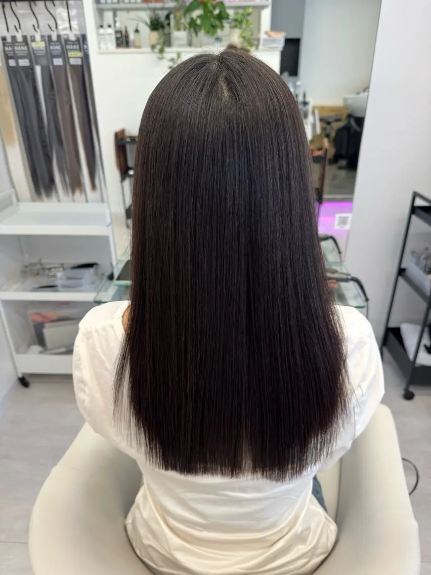 セミロング 堀江|髪質改善 ×透明感カラー|松浦のヘアスタイル