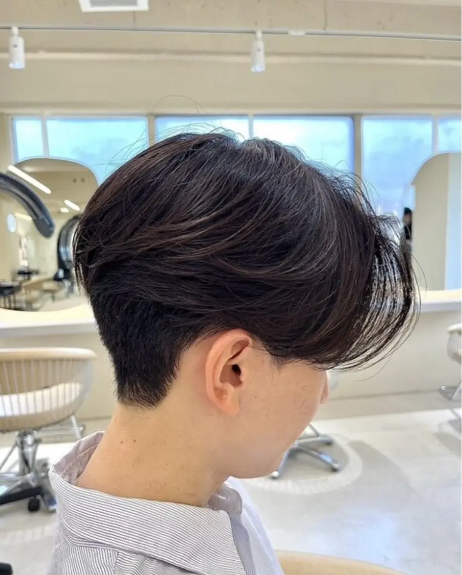 メンズ 縮毛矯正 トリートメント 重松 丈博のヘアスタイル