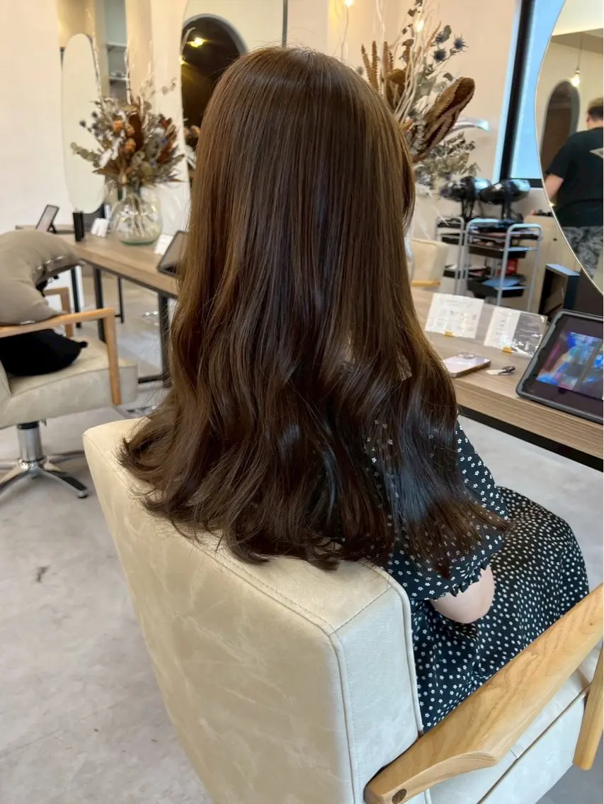 ロング カラー ブラウンカラー ダークブラウン レイヤー✂︎ぷつボブ 艶カラー🤍noaのヘアスタイル