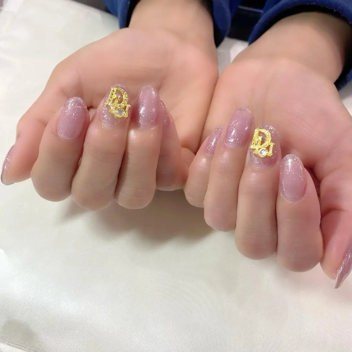 ネイル ジェルネイル キラキラネイル 冬ネイル Salon Ｋのネイルデザイン