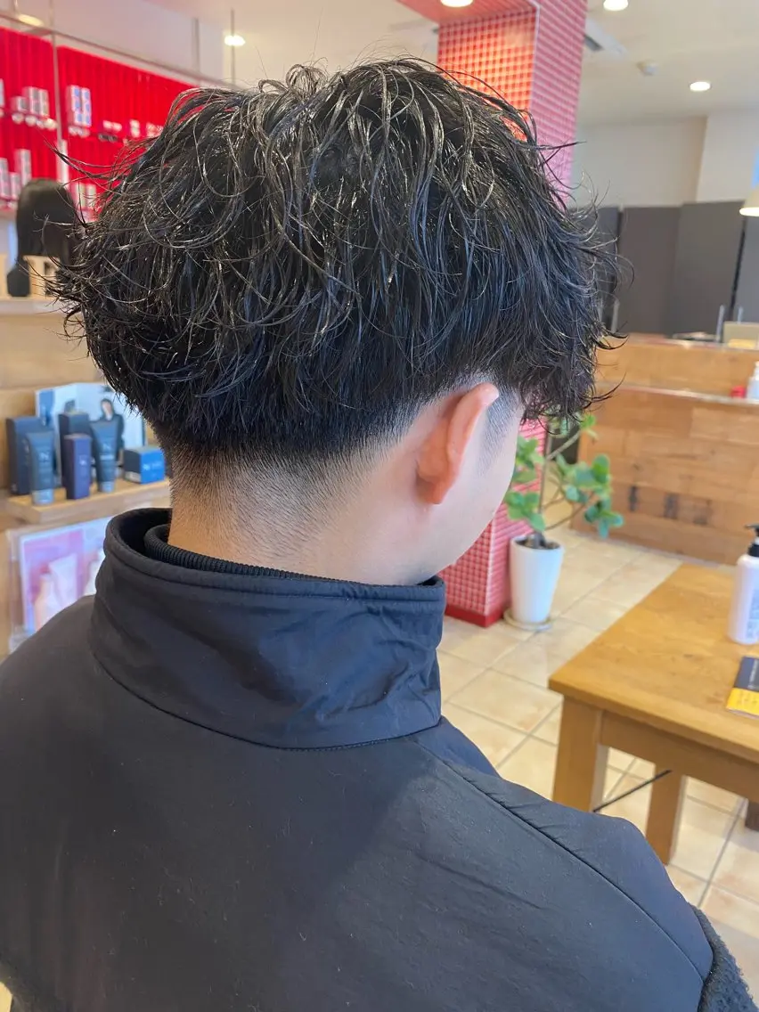 パーマ メンズ 波巻きパーマ カット パーマ トリートメント さこだ しょうた 【副店長】のヘアスタイル