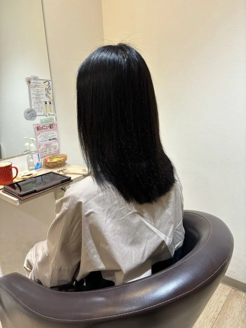 [レディース限定]カット+ストレートの写真