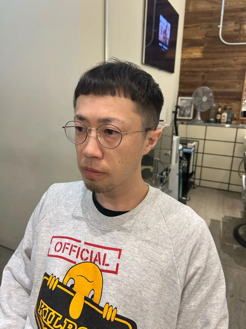 ショート 佐藤 唯のヘアスタイル