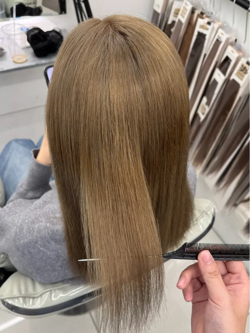 セミロング カラー ヘアカラー Nene ／Roverのヘアスタイル