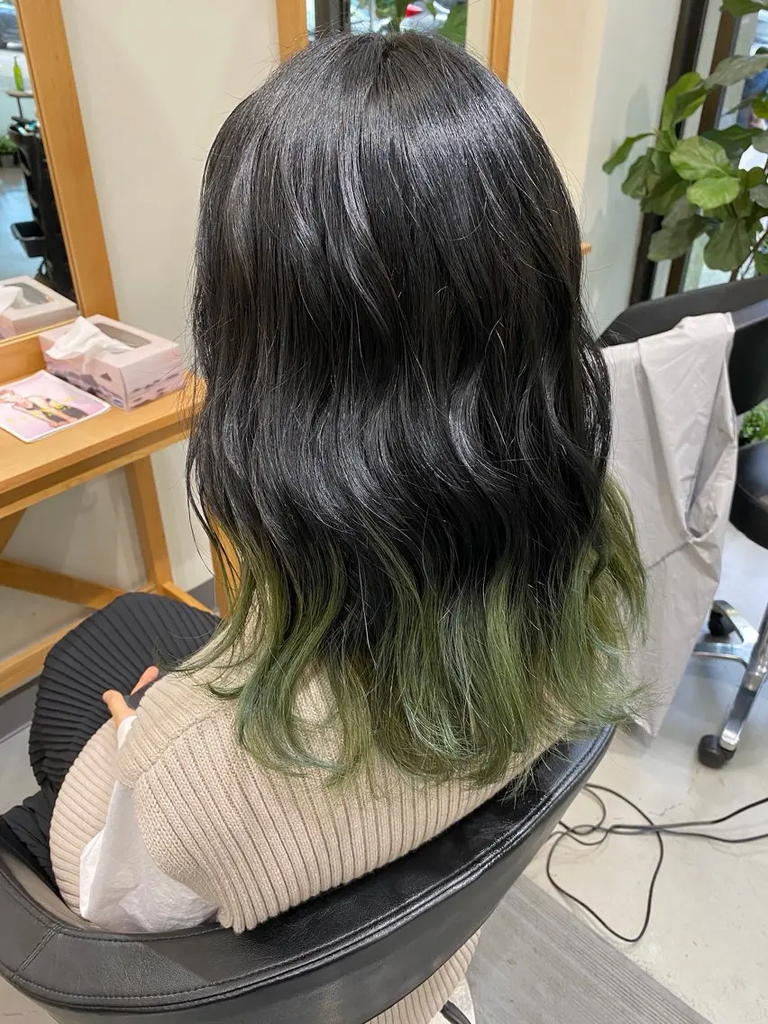 セミロング カラー ヘアカラー 🌈髪質改善🌈 過去の1艶サラ体験✨のヘアスタイル