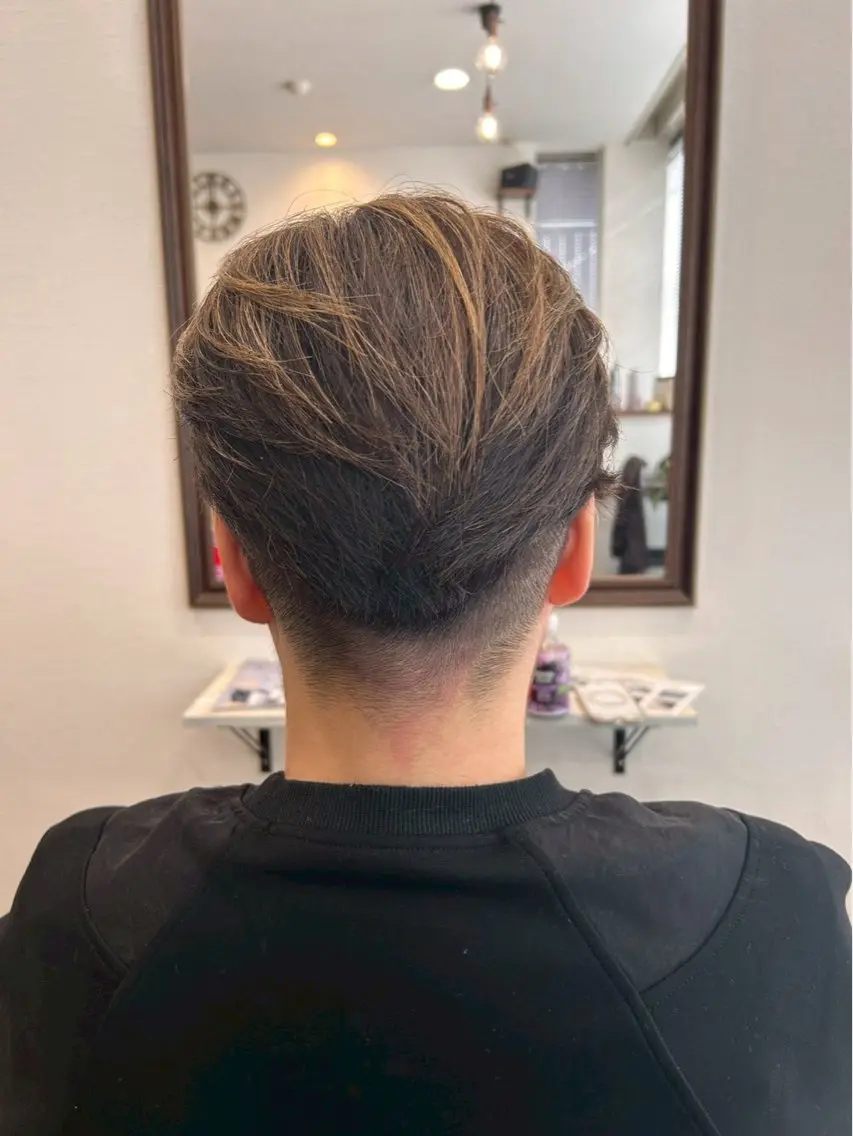 ショート メンズ カワナ カエデのヘアスタイル