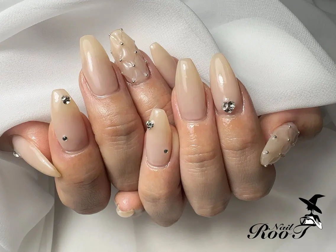 ネイル ハンドネイル RooT Nailのネイルデザイン