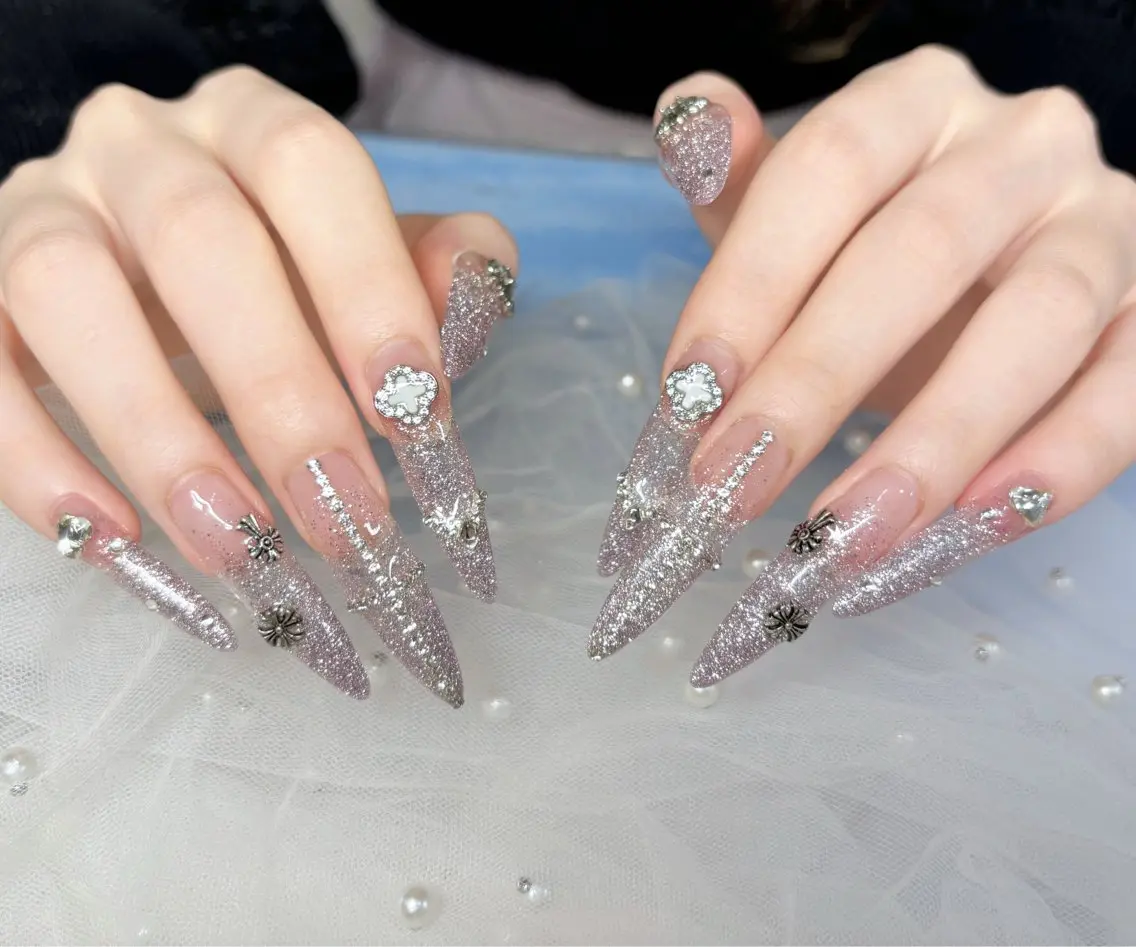 ネイル ハンドネイル H3 Nail Tsuki🦋💙のネイルデザイン