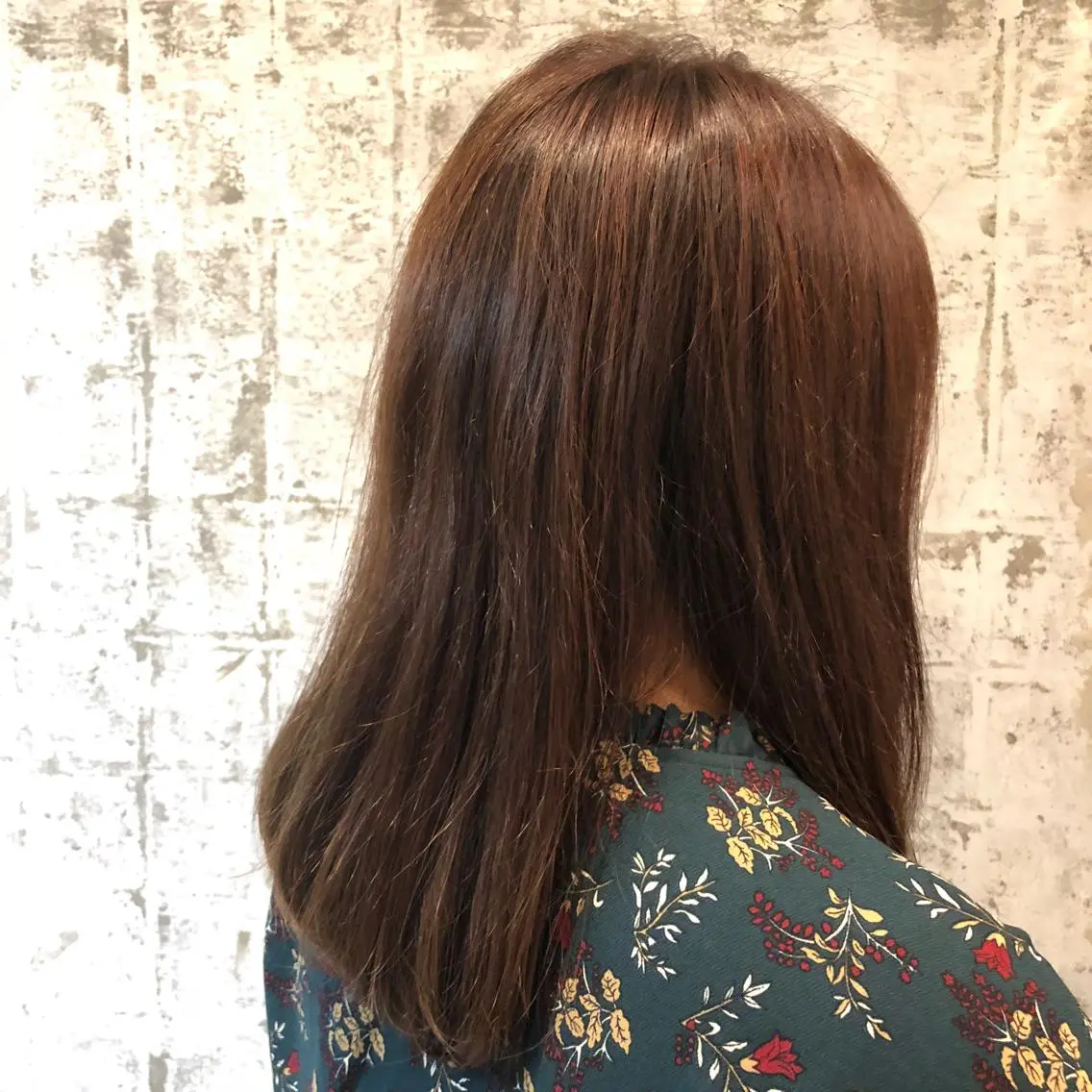 セミロング ZAZA ASAMIのヘアスタイル