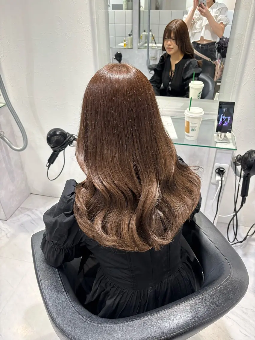 ロング カラー ヘアカラー トリートメント 髪質改善🩰透明感カ ラー🎀hinanoのヘアスタイル