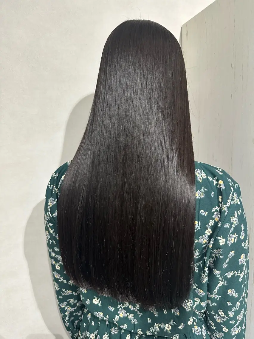 髪質改善ストレート、カットの写真