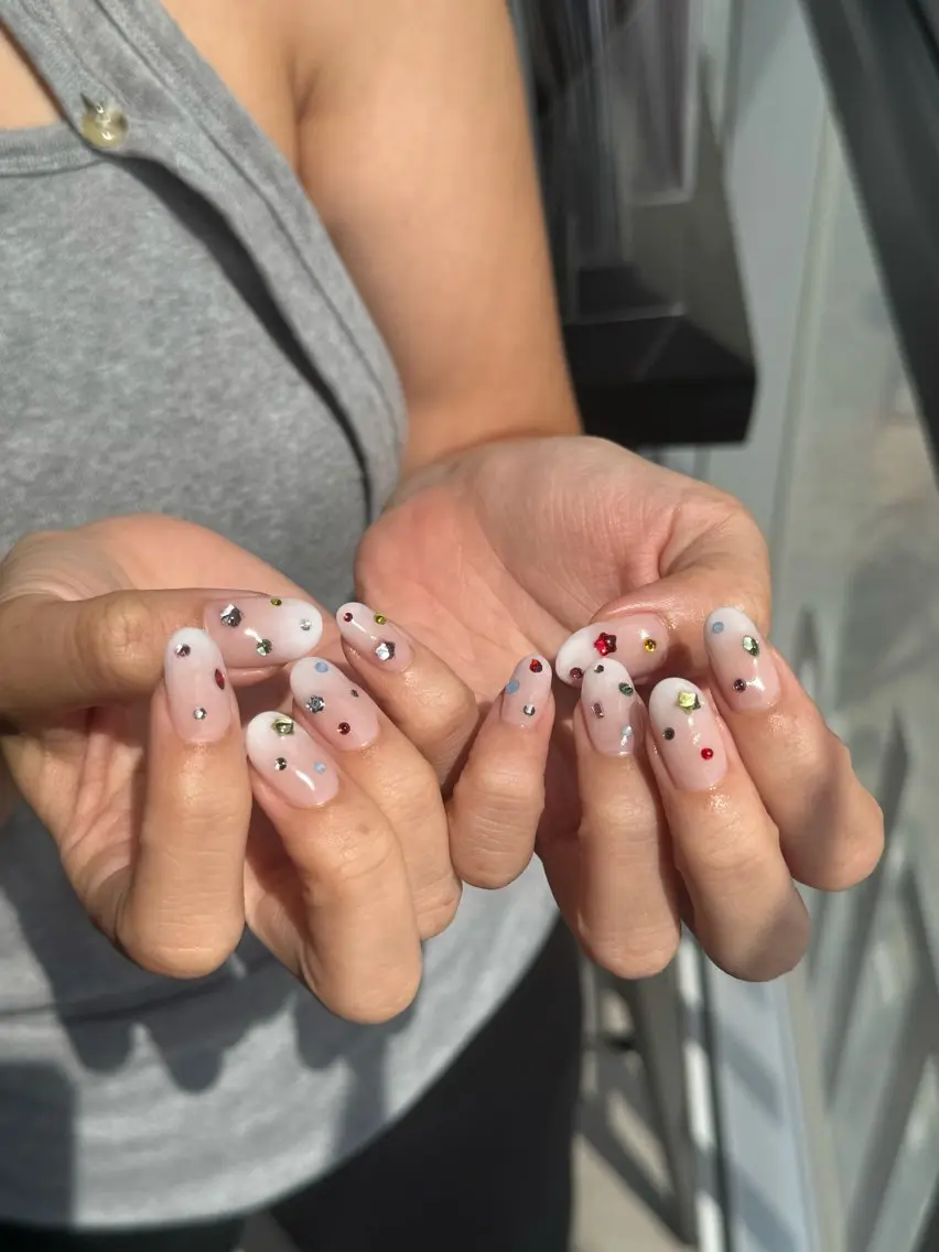 ネイル ハンドネイル 🍒 akariのネイルデザイン
