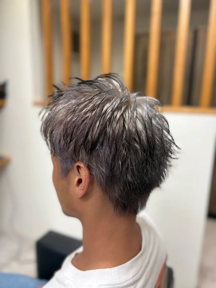 カラー メンズ メンズサロン リョウタのヘアスタイル