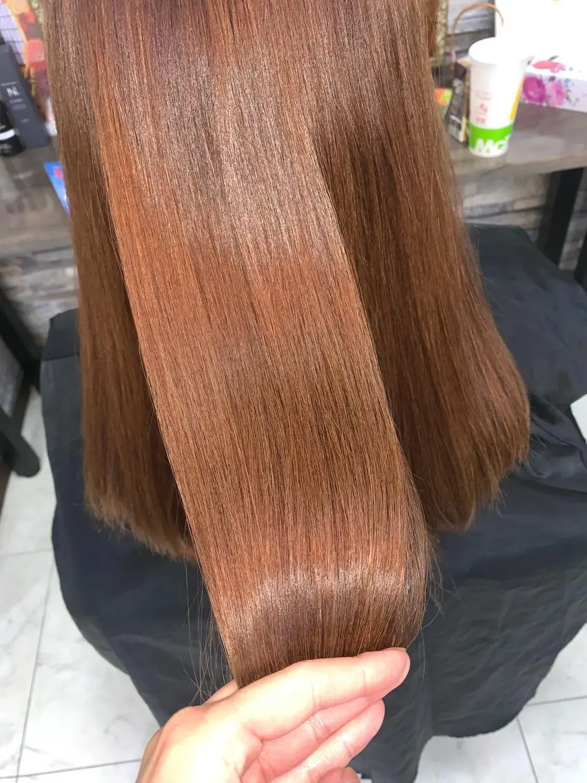 酸熱トリートメント➕髪質改善保湿トリートメント✨🌈✨¥7000💥の写真