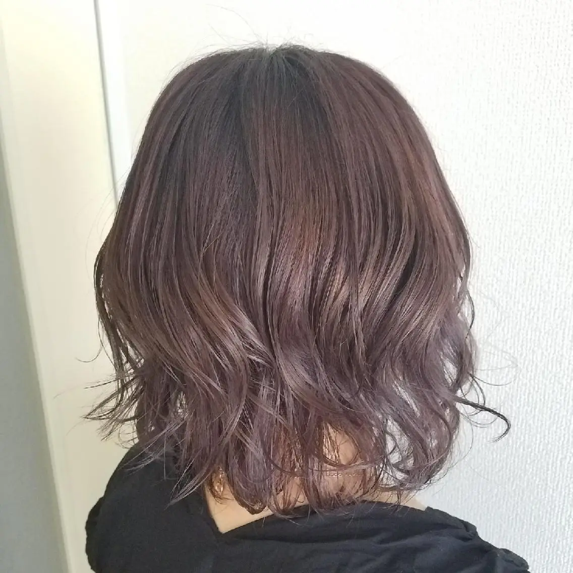 カラー 荒山 栞奈のヘアスタイル