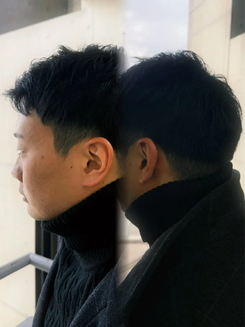 ショート メンズ センターパート ダウンパーマ フェザーパーマ メンズハイライト メンズ韓国風 藤崎百道メンズカット Zina/森井唯央のヘアスタイル