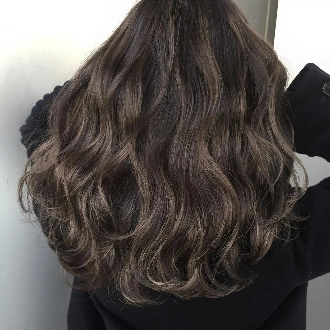 ミディアム カラー ヘアアレンジ 【公式】amble luxe池袋東口🩷のヘアスタイル