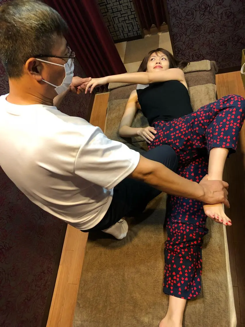 ⭐️1番人気⭐️骨盤矯正&小顔矯正の写真