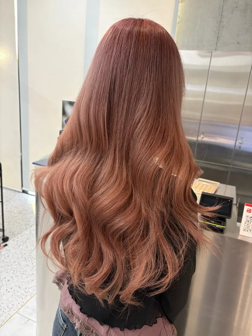 ミディアム カラー ブリーチ ボブ 韓国風ヘア レイヤーカット トリートメント ヘアカラー rina🩶 ワンホン/レイヤーのヘアスタイル