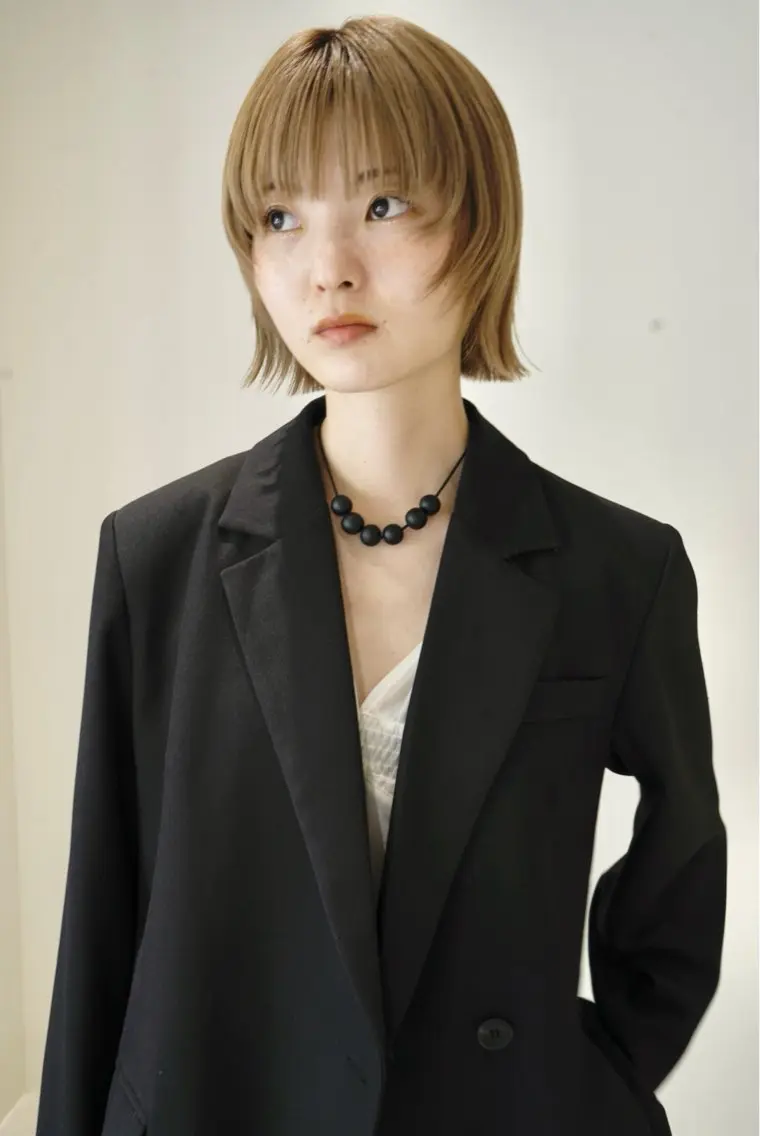 似合わせカット＋ブリーチなしダブルカラー＋Aujuaトリートメントの写真