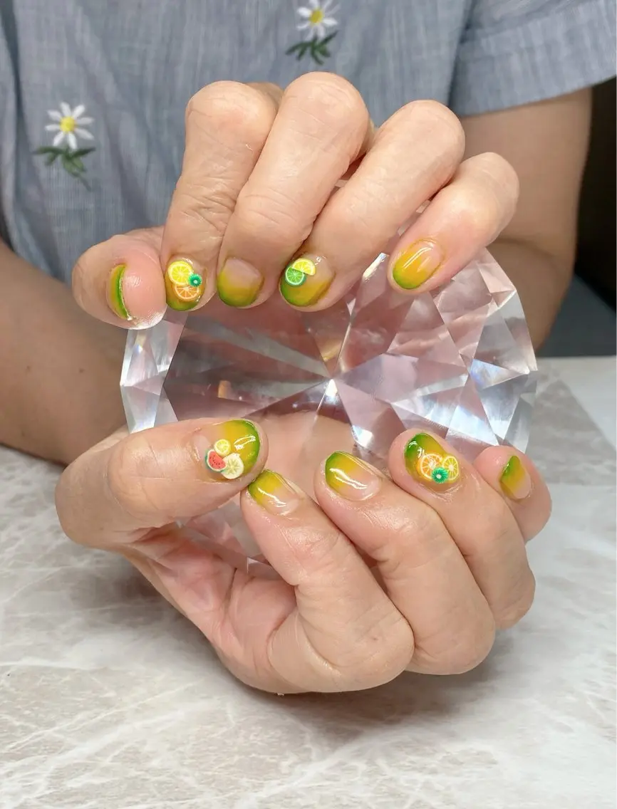 ネイル ハンドネイル ゆぴねいる yupinailのネイルデザイン