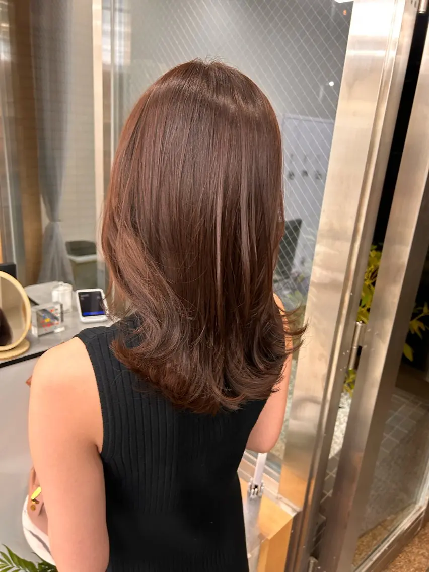 ミディアム カラー ブラウンカラー レイヤーカット ヘアカラー 透明感カラー⭐️ Takumaのヘアスタイル