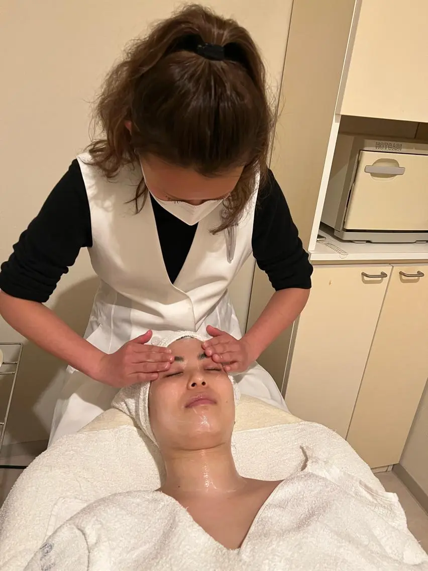 お仕事体験会☆美容が好き✨自分の時間、やりがい、頑張った分の収入！少しでも興味ある方はお気軽に見学来てください😊❁⃘*の写真