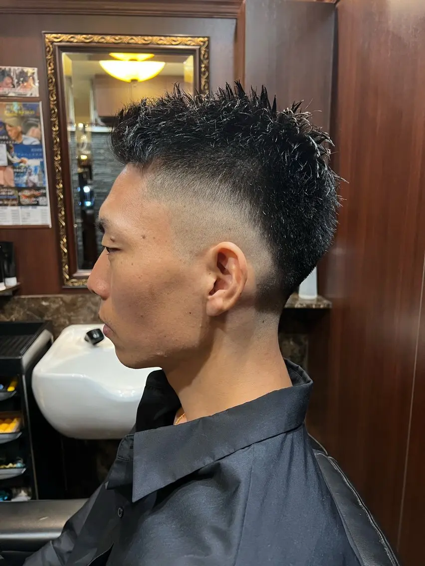 ショート 秋山 琳太のヘアスタイル