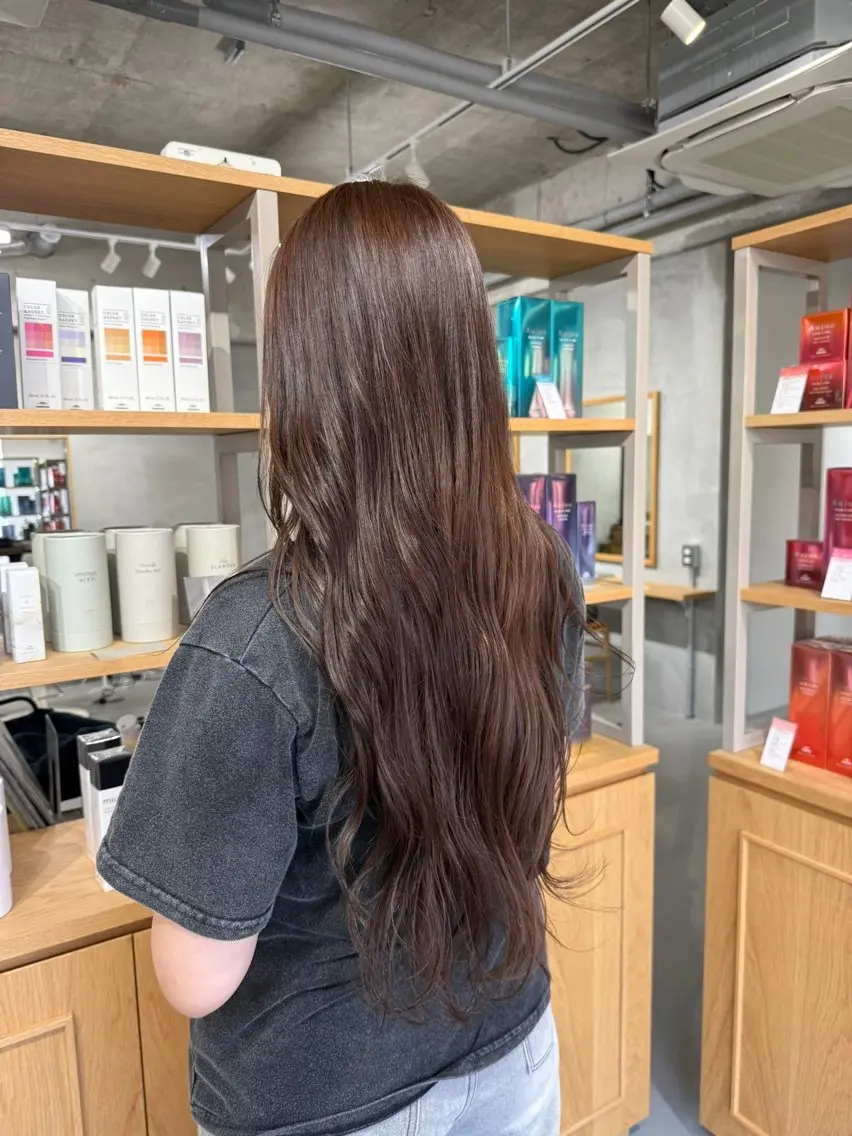 カラー ブラウンカラー 湯浅 慈園のヘアスタイル