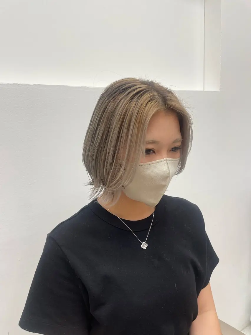 ショート カラー ミストバング ブリーチ フェイスフレーミング ハイライトカラー ハイライト ヘアカラー 福田千尋/インナー カラー/縮毛矯正のヘアスタイル