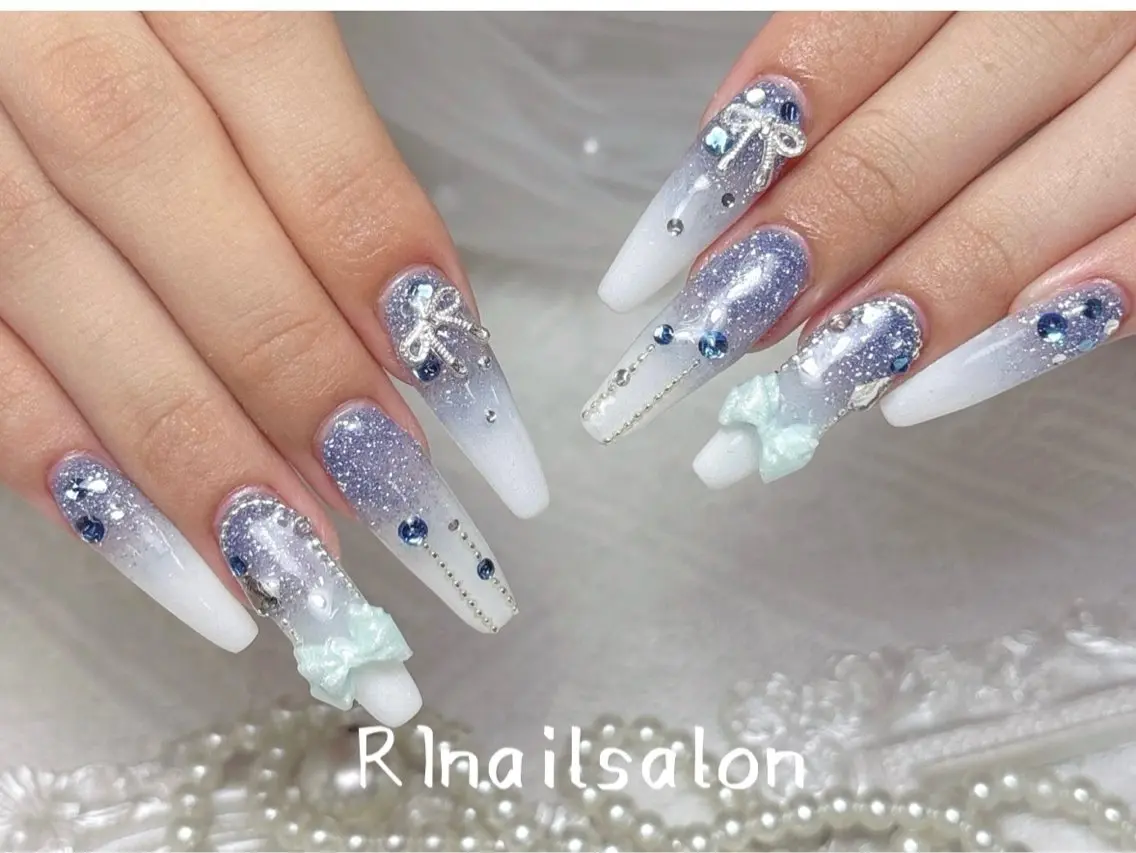 ネイル ジェルネイル 韓国ネイル マグネットネイル 持ち込み ワンカラーネイル ハンドネイル ハンドケア R1🎀Nail💕 池袋東口店のネイルデザイン
