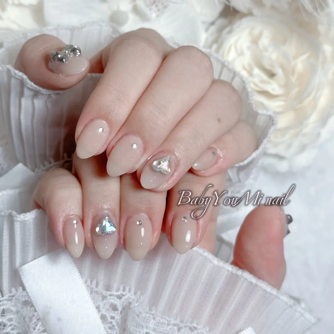 ネイル オーロラネイル チークネイル 成人式 フットネイル フレンチネイル ハンドネイル BabyYouMi nailのネイルデザイン