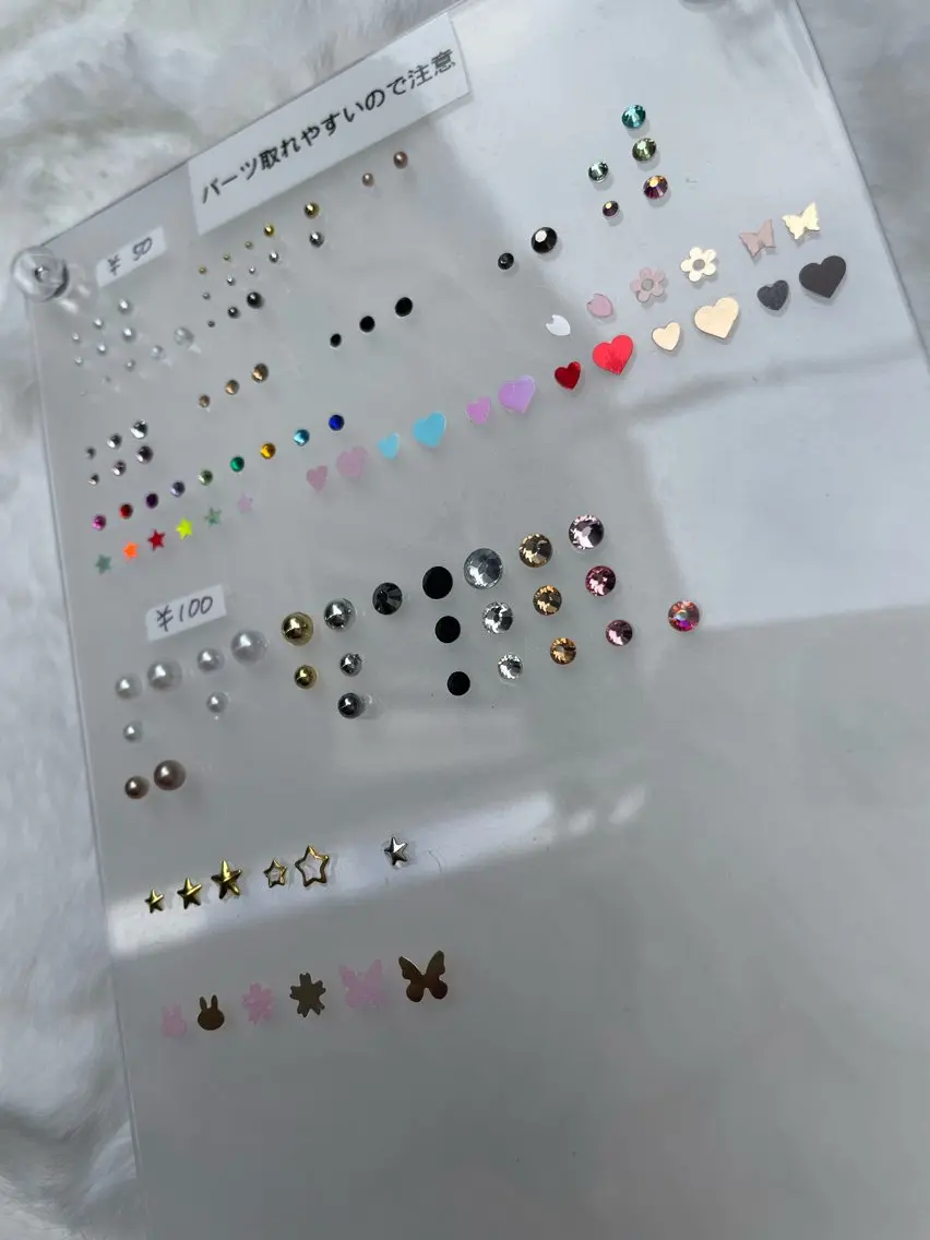 ネイル ストーンネイル nail salon Camelliaのネイルデザイン