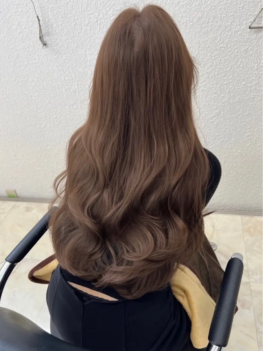 ロング カラー 透明感カラー🤎 中川智帆のヘアスタイル