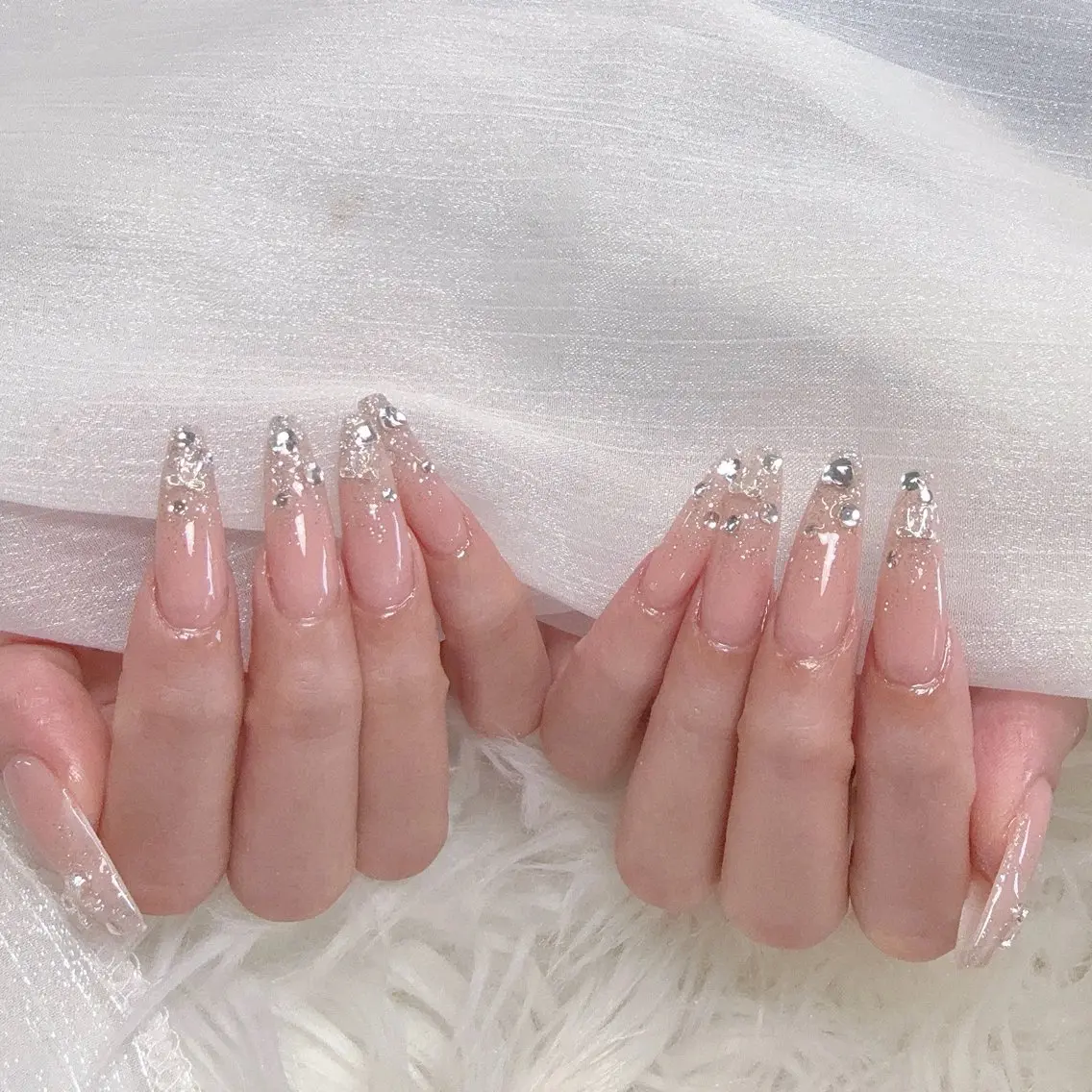 ネイル ENSalon 愛佳のネイルデザイン