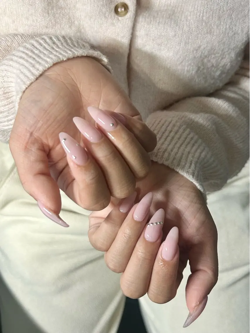 ネイル ハンドネイル IROHA NAIL 愛音のネイルデザイン