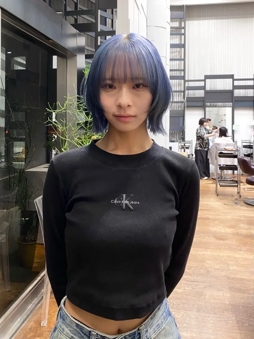 ショート カラー カット ヘアカラー トリートメント マツザキ マナトのヘアスタイル