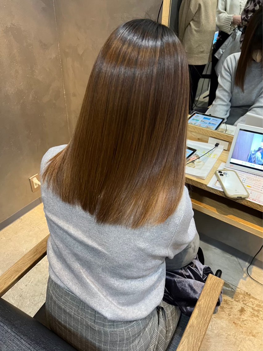 カラー Inity   森 千尋のヘアスタイル