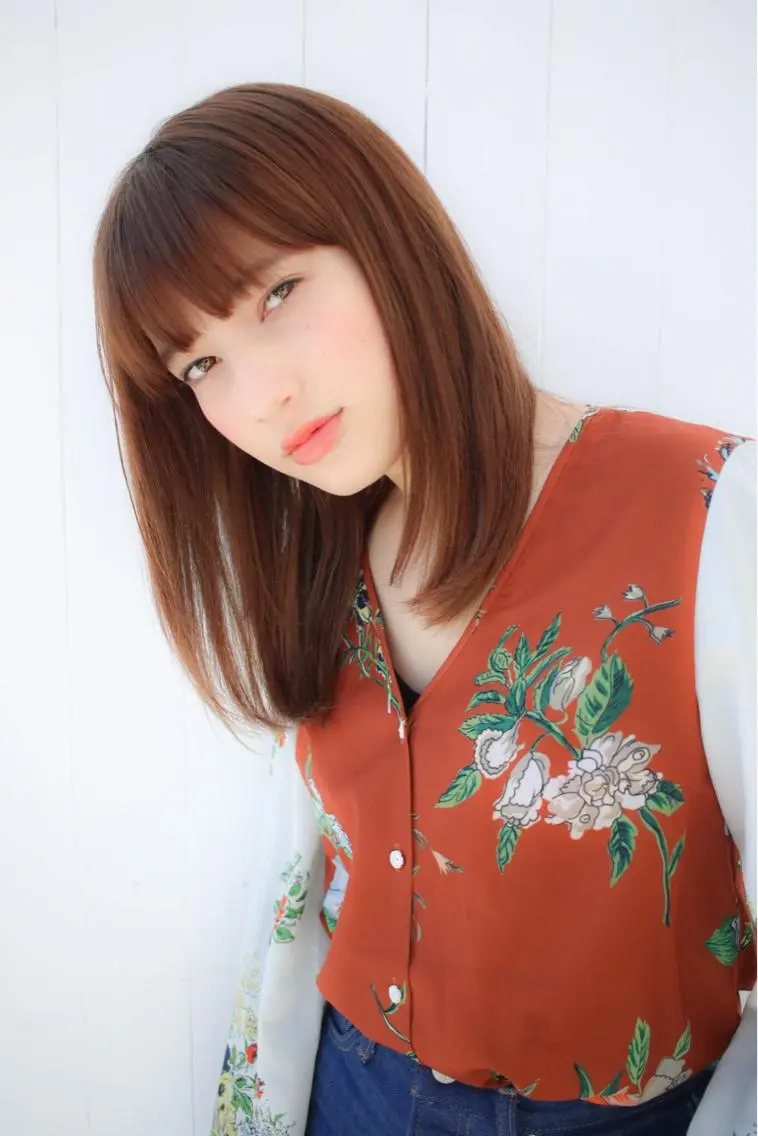 ✨平日限定オススメ✨【前髪のうねりが気になる方に】前髪ストレート+前髪カット+艶カラー🩷の写真