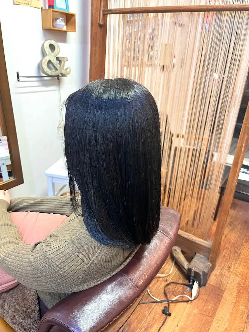 ミディアム カラー ヘアアレンジ 透明感カラー 中津川 愛恵のヘアスタイル