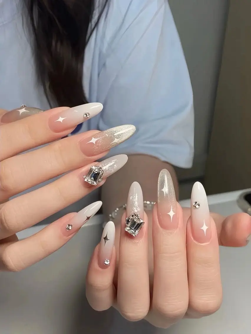 ネイル 長さ出し フレンチネイル グラデーション 卒業式 マグネットネイル ハンドネイル MIHANA NAILのネイルデザイン