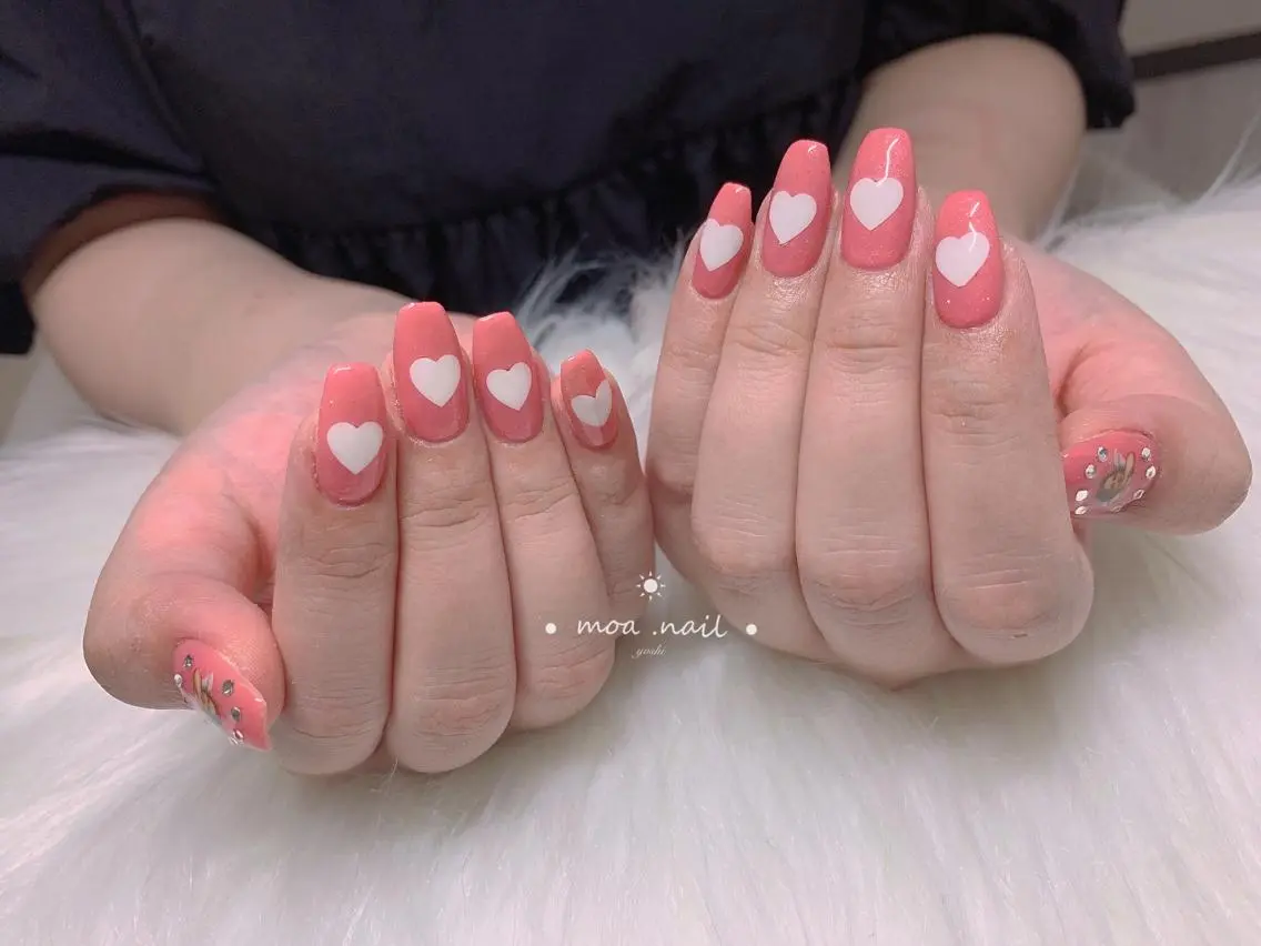 ネイル ジェルネイル パラジェル MoaNail🫶 Yoshiのネイルデザイン