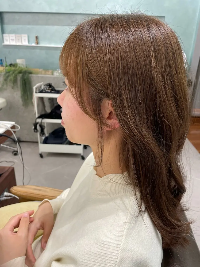セミロング サイドバング 小顔カット ＊ロングモデル＊ 清水菜穂香のヘアスタイル