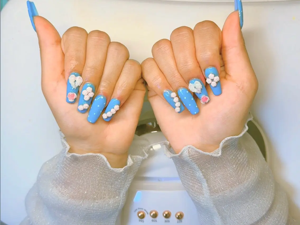 ネイル ブルー ドット パステルネイル ハンドネイル BENI 💅✨のネイルデザイン