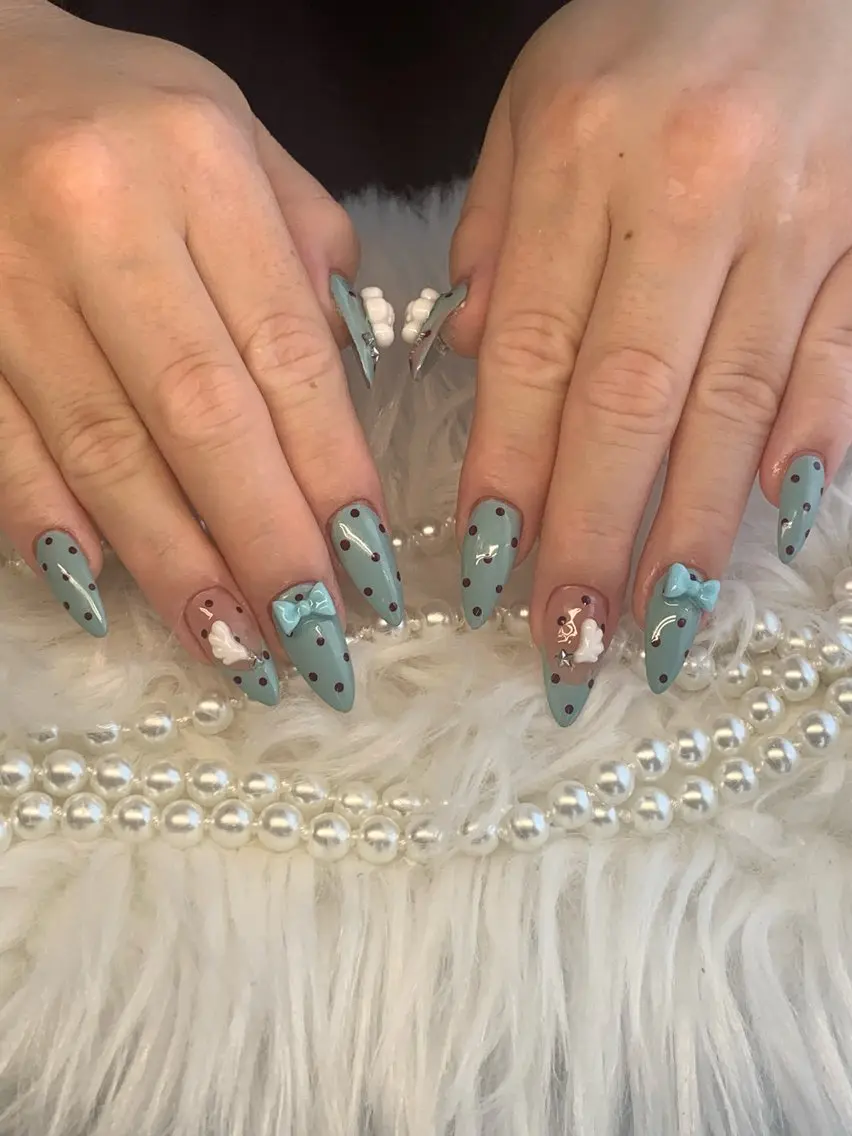 ネイル アートネイル オーロラネイル チークネイル 長さ出し フットネイル ハンドネイル 銀河_ Chan nailsのネイルデザイン