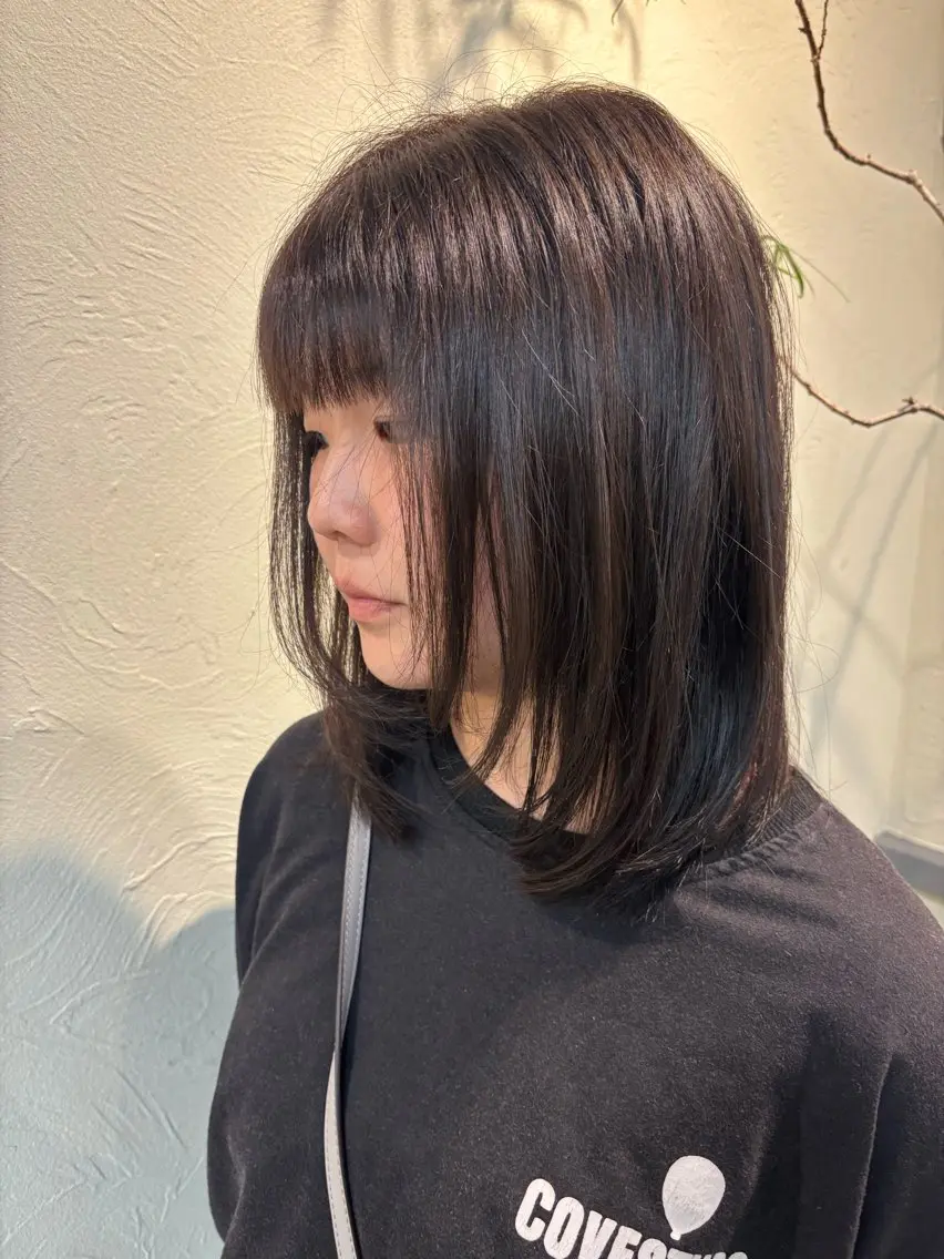 ミディアム レイヤーカット 相馬 静香のヘアスタイル