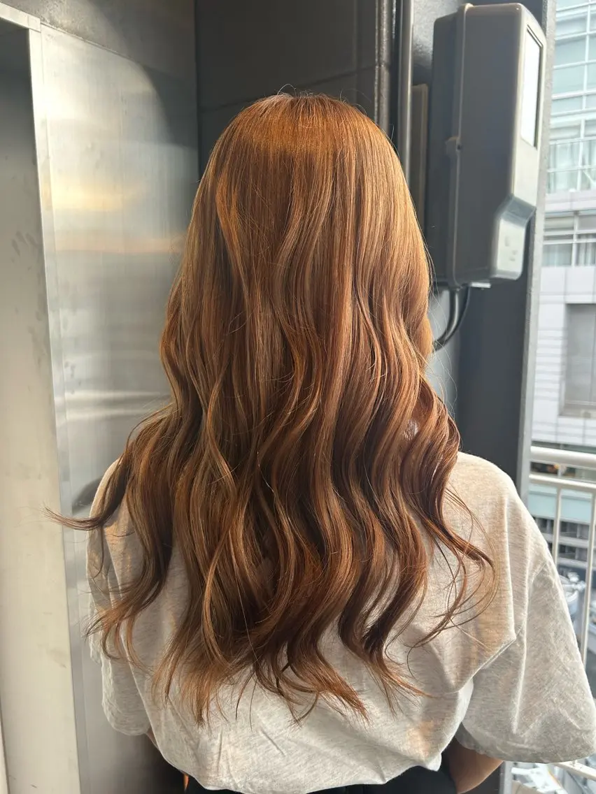 ロング カラー ヘアカラー トリートメント 滝本 和叶のヘアスタイル